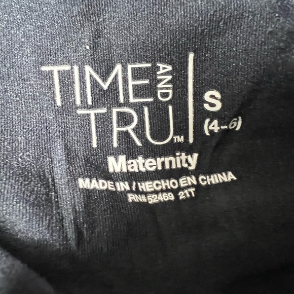 NWT maternity jeans size 4/6 - Picture 2 of 5